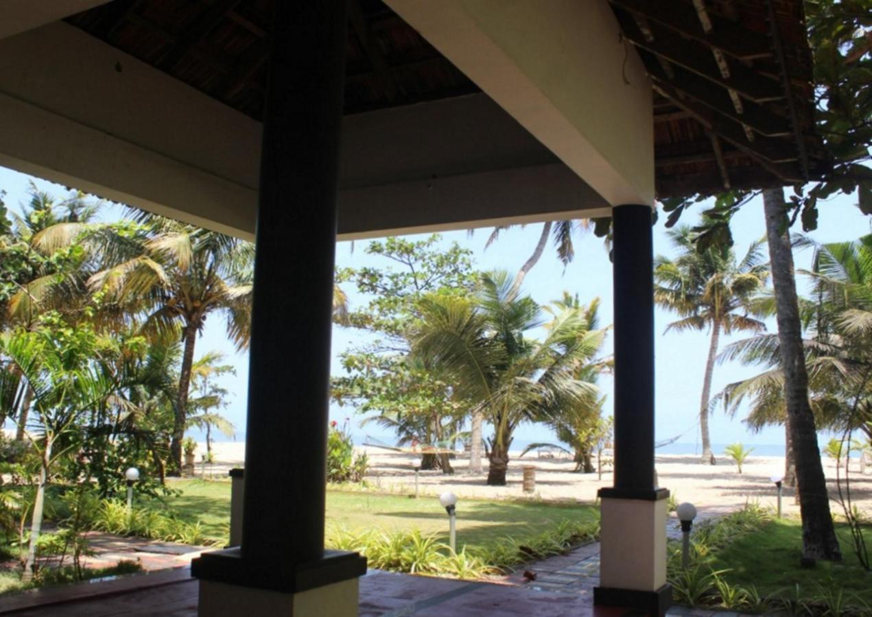 Marari Sealap Beach Villas マラリクラム エクステリア 写真