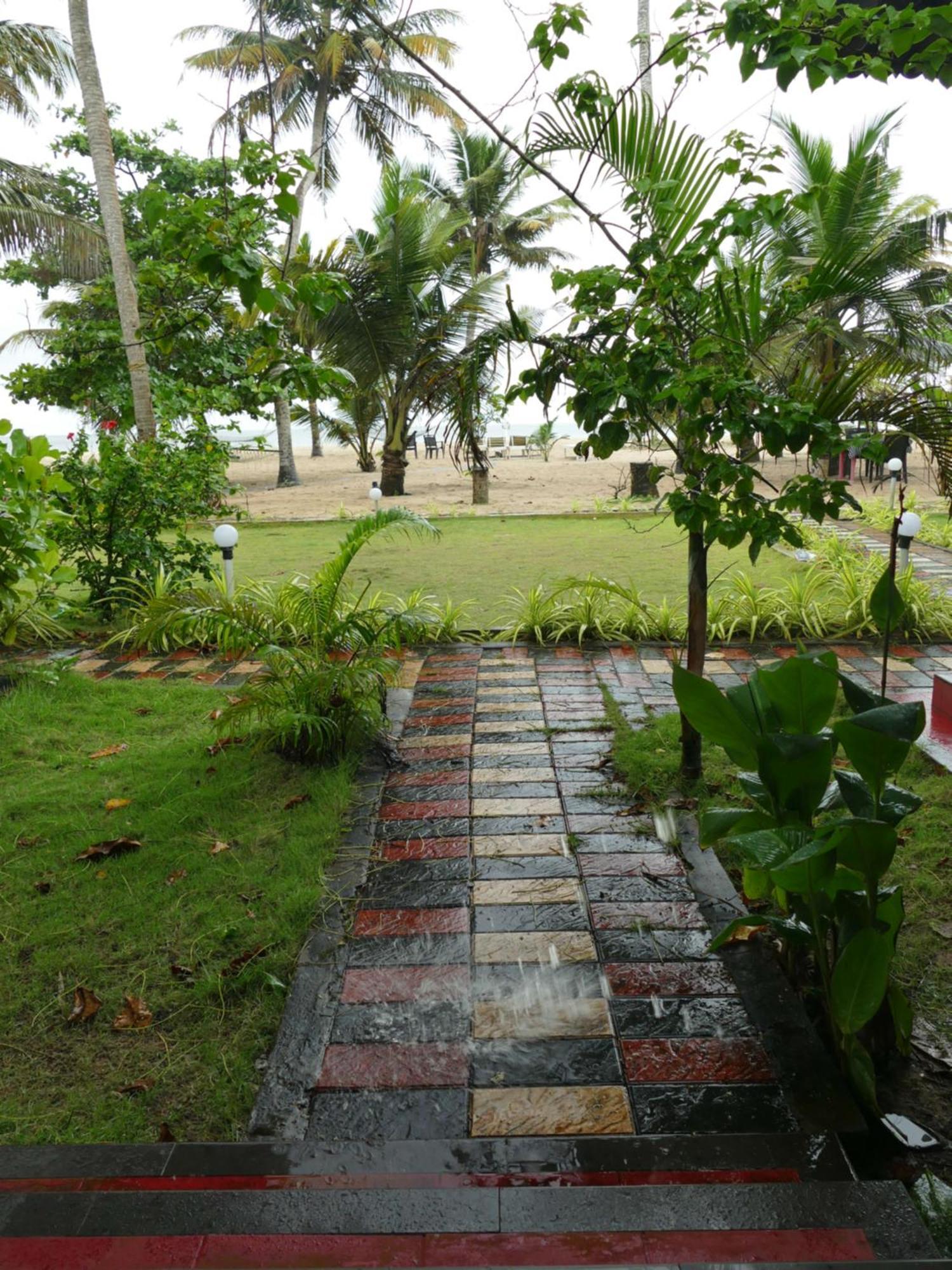 Marari Sealap Beach Villas マラリクラム エクステリア 写真