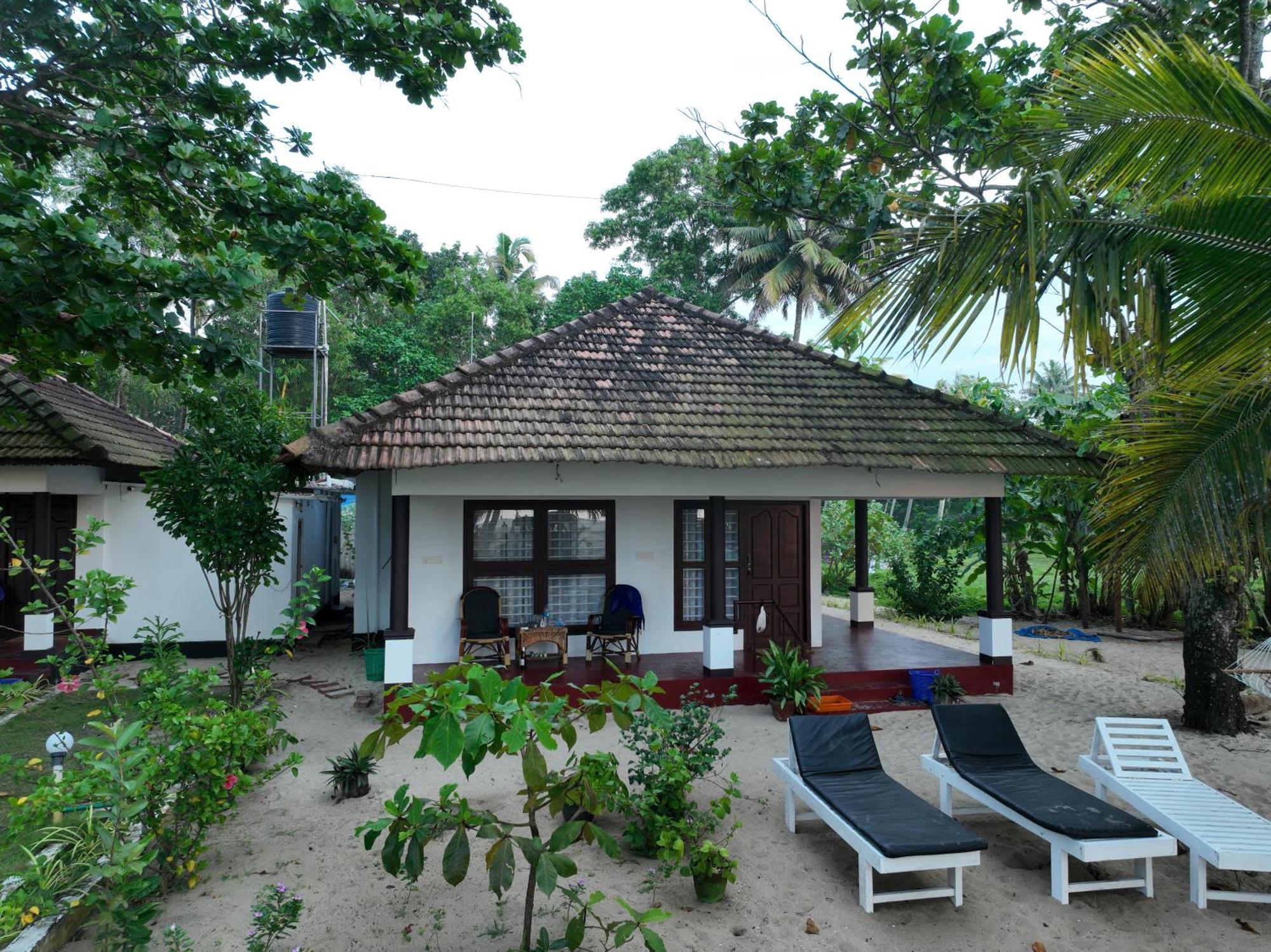 Marari Sealap Beach Villas マラリクラム エクステリア 写真